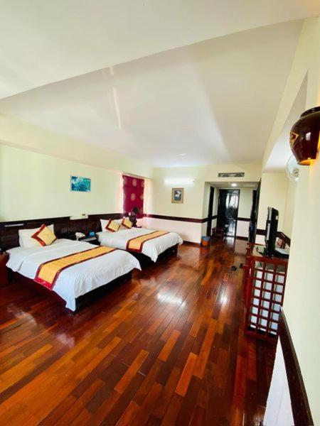 Phuong Dong Hotel Dn By -Bay Luxury 다낭 외부 사진