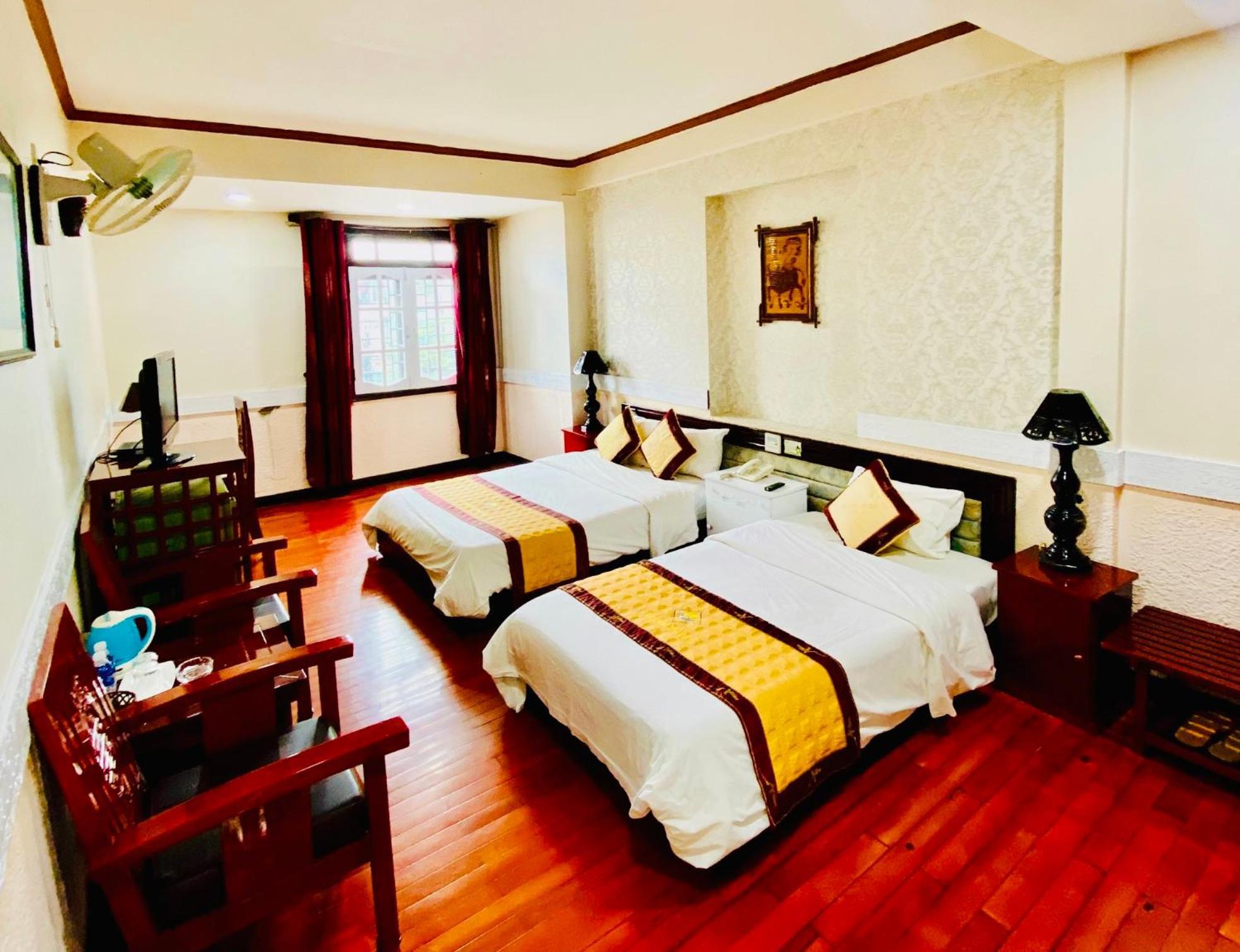 Phuong Dong Hotel Dn By -Bay Luxury 다낭 외부 사진