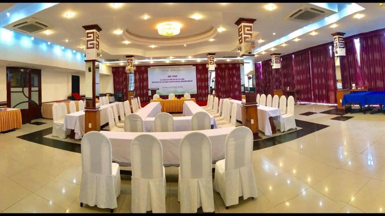 Phuong Dong Hotel Dn By -Bay Luxury 다낭 외부 사진